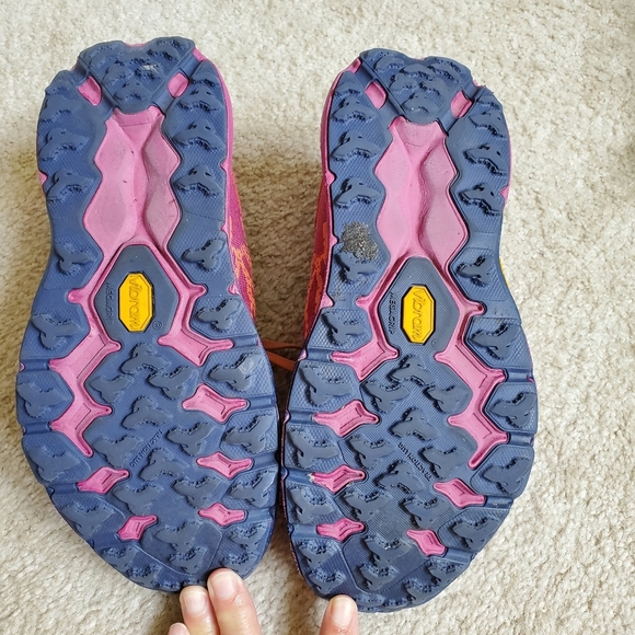 Hoka Vibrant Orange Running Shoes.  Size 7.5 - Picture 10 of 12